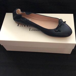 LK Bennett Thea flat in navy blue